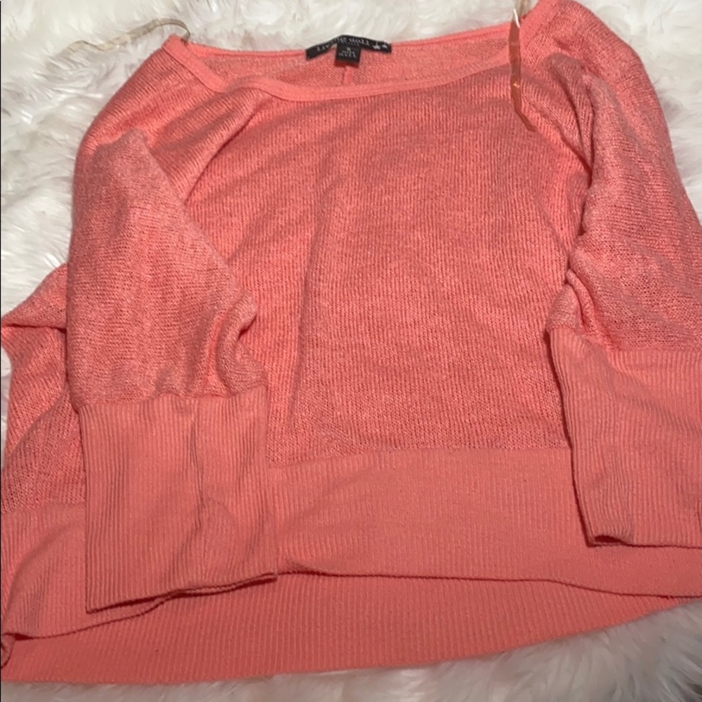 blouse - Picture 3 of 8